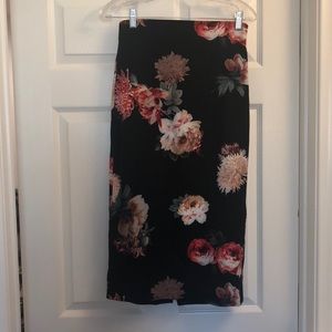 Zara Skirts - Zara black floral pencil skirt Zara Skirts - Zara black floral pencil skirt